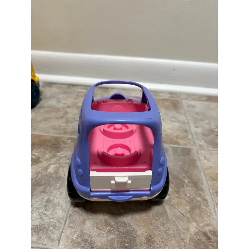 Little People Vintage Cars and School Bus Lot Set
